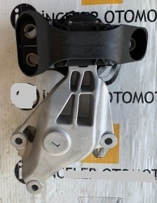 MY MOTOR TAKOZU SAĞ RENAULT CLIO V 19 1.0 TCE 112104949R-112323904R-112103664R OEM: 112104949R-112323904R-112103664R - MY 112103664R kodlu oto yedek parça görseli