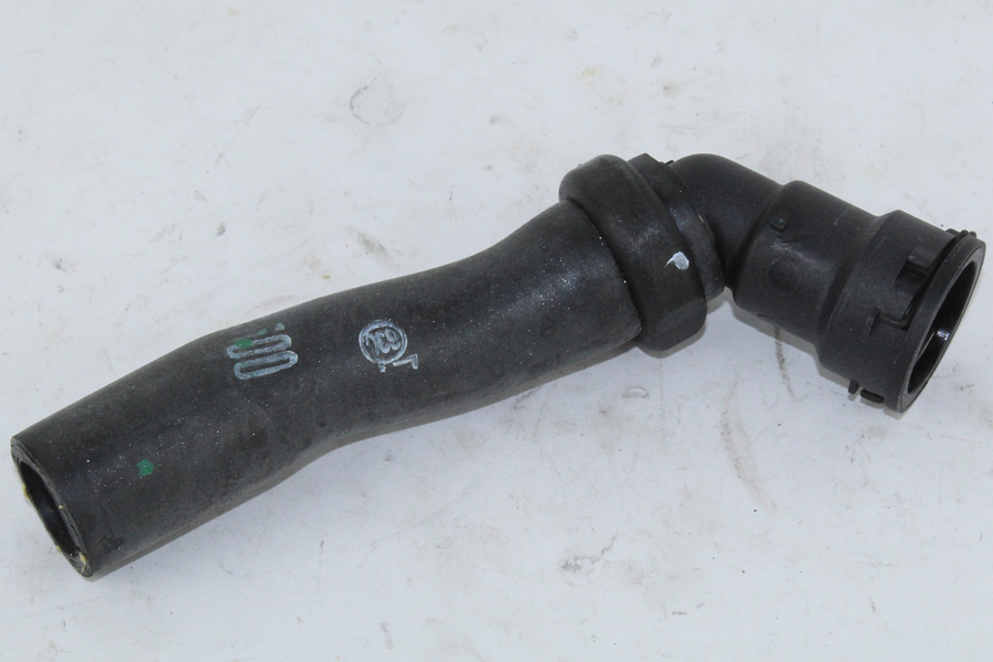 MY RADYATÖR HORTUMU MEGANE IV-TALISMAN-KADJAR 140552958R OEM: 140552958R - MY 140552958R kodlu oto yedek parça görseli