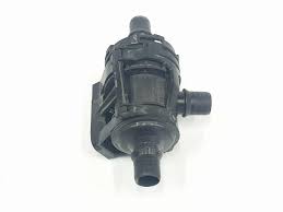 MY ELEKTRİKLİ SU POMPASI RENAULT KADJAR 15 TRAFIC III 15 NISSAN X-TRAIL III 14 OPEL VİVARO B 15 2.0dCi M9R OEM: 212001517R - MY 212001517R kodlu oto yedek parça görseli