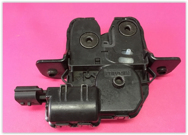 MY BAGAJ KILIDI CLIO IV-LATITUDE-MEGANE III-FLUENCE OEM: 905030003R - MY 905030003R kodlu oto yedek parça görseli