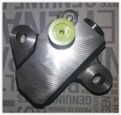 OEK EKSANTRİK ZİNCİR GERGİSİ DACIA SANDERO YM 130705365R-130701HCO4 OEM: 130705365R-130701HCO4 - OEK 130705365R kodlu oto yedek parça görseli