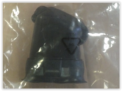 OEK AKÜ SOĞUTMA ÇIKIŞ HORTUMU MGN III-FLUENCE 244940005R OEM: 244940005R - OEK 244940005R kodlu oto yedek parça görseli