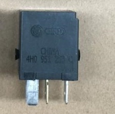 OEK YAKIT POMPA ROLESİ AUDI BM 10 4H0951253C OEM: 4H0951253C - OEK 4H0951253C kodlu oto yedek parça görseli