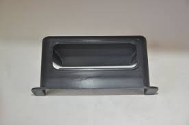 OEK BAGAJ KİLİT KARŞILIK ALT MUHAFAZASI ALBEA-PALIO-SIENA 735303631 OEM: 735303631 - OEK 735303631 kodlu oto yedek parça görseli