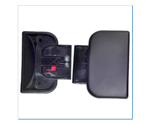 OMS DIŞ KAPI AÇMA KOLU ÖN SOL PARTNER-BERLINGO OEM: 9101.J4 - OMS 115105 kodlu oto yedek parça görseli