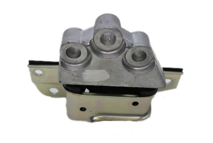 OPAR MOTOR TAKOZU SAG FIAT EGEA 15 1.4 OEM: 51983866 - OP 51983866 kodlu oto yedek parça görseli