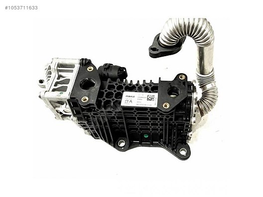 PSA EGR SOĞUTUCU KÜTÜĞÜ KOMPLE P301-P208-P2008-P3008-P5008-PARTNER-BERLINGO-JUMPY-C3-C4-C-ELYSEE 1.5 BlueHDI DV5 TOURNEO-FOCUS IV 17 COURIER 17 KUGA III 19 1.5 ECOLBUE 9813050280-KV6Q9U443BB OEM: 9813050280-KV6Q9U443BB - PSA 9813050280 kodlu oto yedek parça görseli