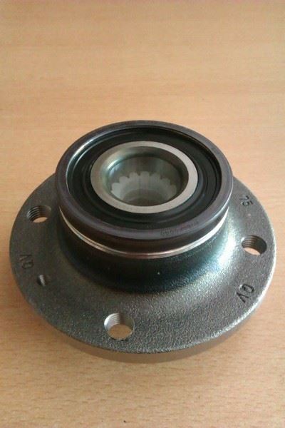 SKF ARKA TEKER PORYASI KOMPLE CORSA D 1.3CDTİ-PUNTO 1.3MTJ-1.9MTJ 1.3 CDTİ 06 30X120X64.2 4BİJ OEM: 71747713-55701518-95517150-93168760 - SKF VKBC20052 kodlu oto yedek parça görseli