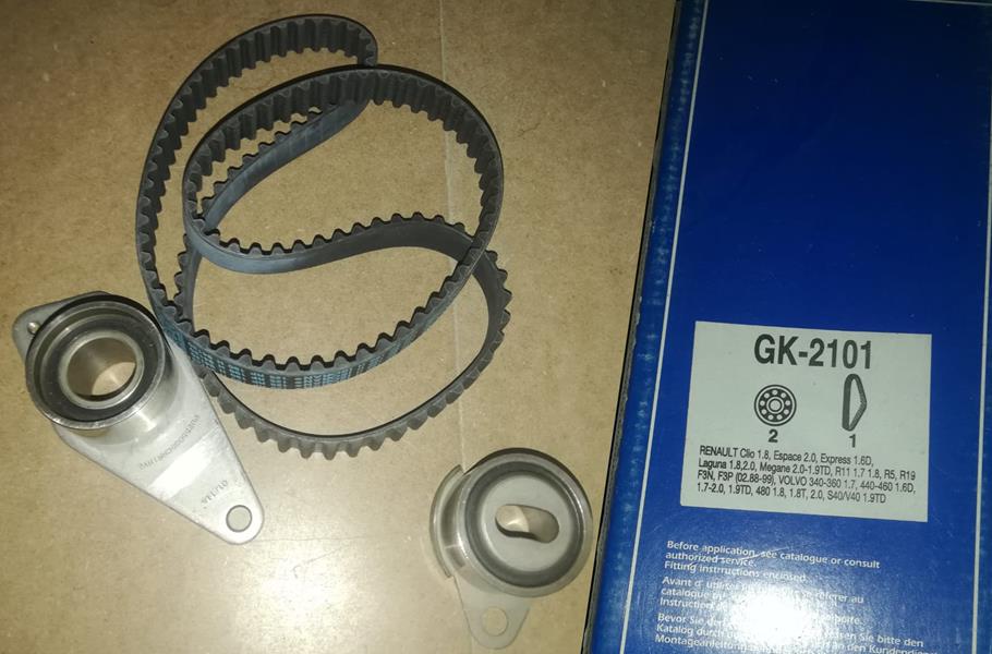 SKF EKSANTRİK GERGİ KİTİ LAGUNA 1.8-2.0-MEGANE 2.0-1.9TD-VOLVO 340-360 1.7 / 440-460 1.6D-1.7-2.0-1.9TD 480 1.8-1.8T-2.0 / S40/V40 1.9TD 7700725577-7700116049 OEM: 7700725577-7700116049 - ZZSKF GK2101. kodlu oto yedek parça görseli
