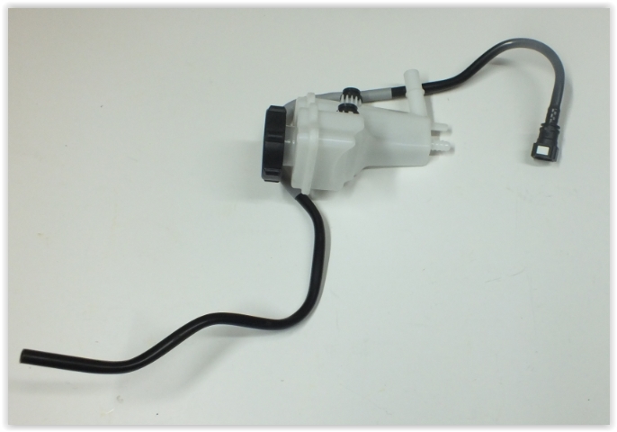 SPK DİREKSİYON HİDROLİK YAĞ DEPOSU KAPAKLI BORULU FİLTRELİ FİESTA 2S6C3531BC OEM: 2S6C3531BC - SPK 267-F kodlu oto yedek parça görseli