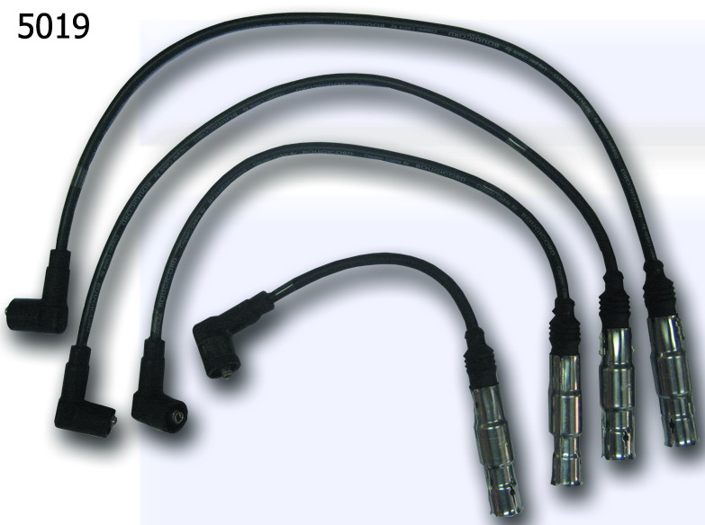UNUVAR BUJİ KABLOSU TK GOLF IV AKL 98-01 -AUDI A3 1.6 8V 96 FABIA-OCTAVIA-SUPERB 2.0. 1.6 8V 99 06A905409A-06A905409E-06A905409F OEM: 06A905409A-06A905409E-06A905409F - UNUVAR 5019 kodlu oto yedek parça görseli