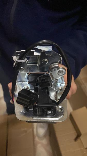 ZENON SÜRGÜLÜ KAPI KİLİDİ İÇ SAĞ R.MASTER 3 825020011R OEM: 825020011R - ZENON RN4451 kodlu oto yedek parça görseli